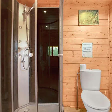 Alpstuga Joli En Bois Mesange Bleu